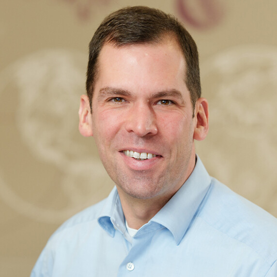 J&ouml;rg Sticherling