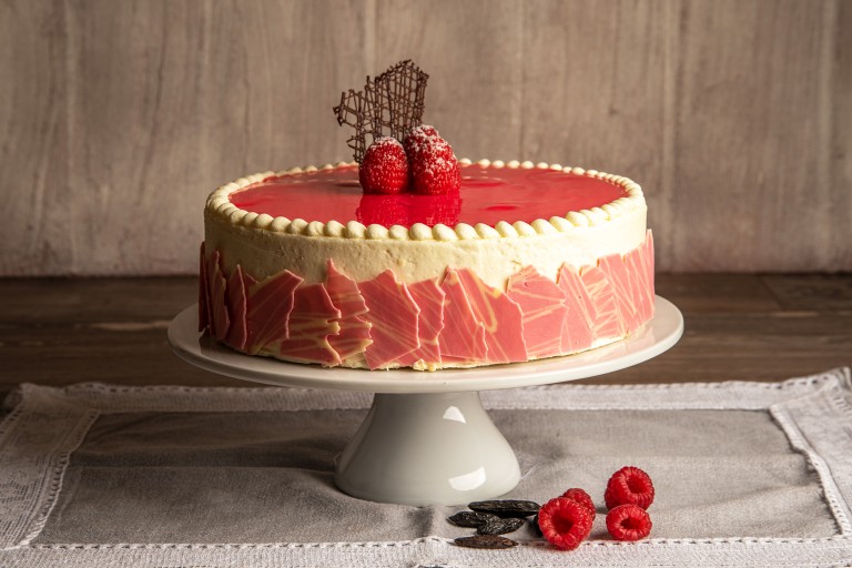 Himbeer-Tonka-Torte