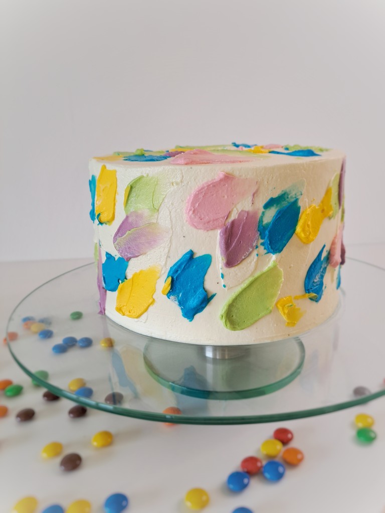 Bunte Kindertagstorte